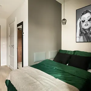 Milestone Center Urban Living Cracovia
