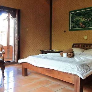  Bed and breakfast Bella House Monkey Forest Indonesia