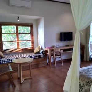  Bed and breakfast Lestari Indonesia